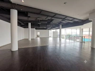 Gewerbeimmobilie mieten in Wien – 302,85 m², € 2.774 – Bild 2 von 15