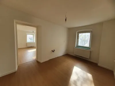 3-Zimmer-Wohnung mieten in Neunkirchen – 53,55 m², € 616 – Bild 3 von 8