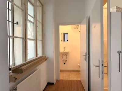 Gewerbeimmobilie mieten in Baden – 257 m², € 3.100 – Bild 7 von 32