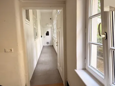 Gewerbeimmobilie mieten in Baden – 257 m², € 3.100 – Bild 12 von 32