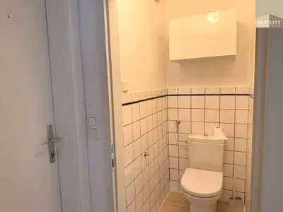 Gewerbeimmobilie mieten in Baden – 257 m², € 3.100 – Bild 19 von 32