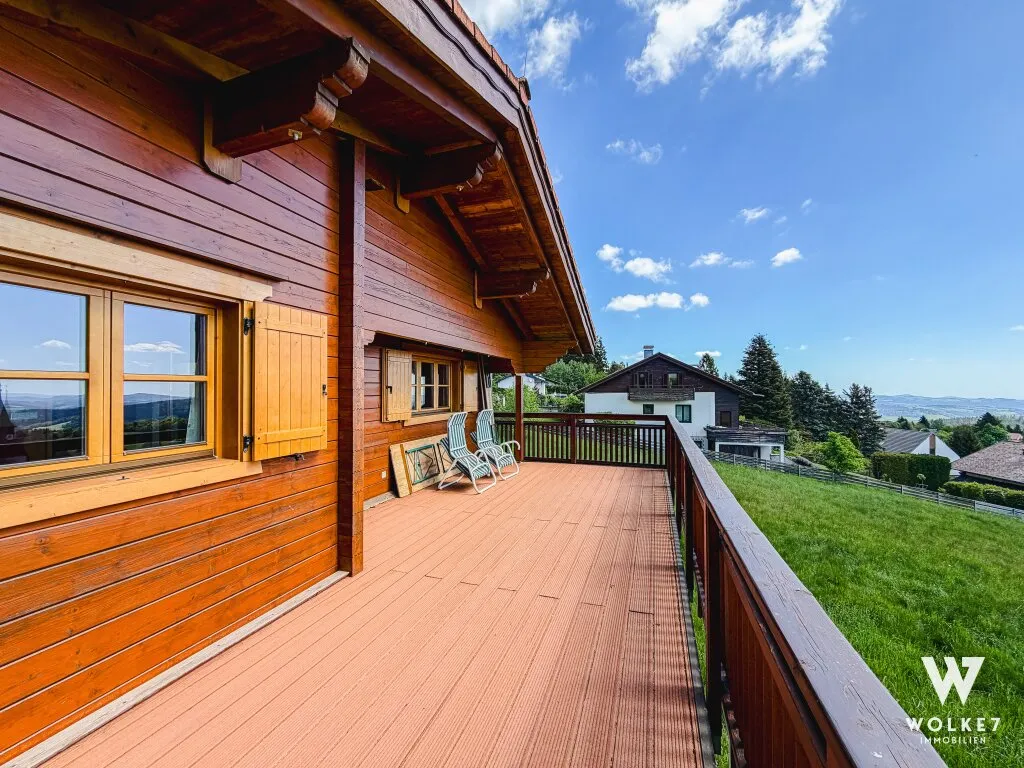 +++ Traumhaus am Berg: Holzhaus mit Fernblick in Mönichkirchen I 5 Zimmer I 22 m² Balkon I Kaminofen +++ - Ansicht 2