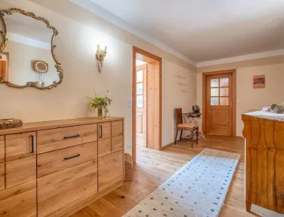 8-Zimmer-Haus kaufen in Braunau am Inn – 250 m², € 648.000 – Bild 7 von 10