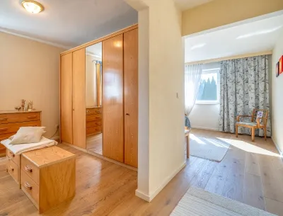 8-Zimmer-Haus kaufen in Braunau am Inn – 250 m², € 648.000 – Bild 6 von 10