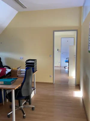 5-Zimmer-Gewerbeimmobilie mieten in Wien – 150 m², € 10 – Bild 4 von 8