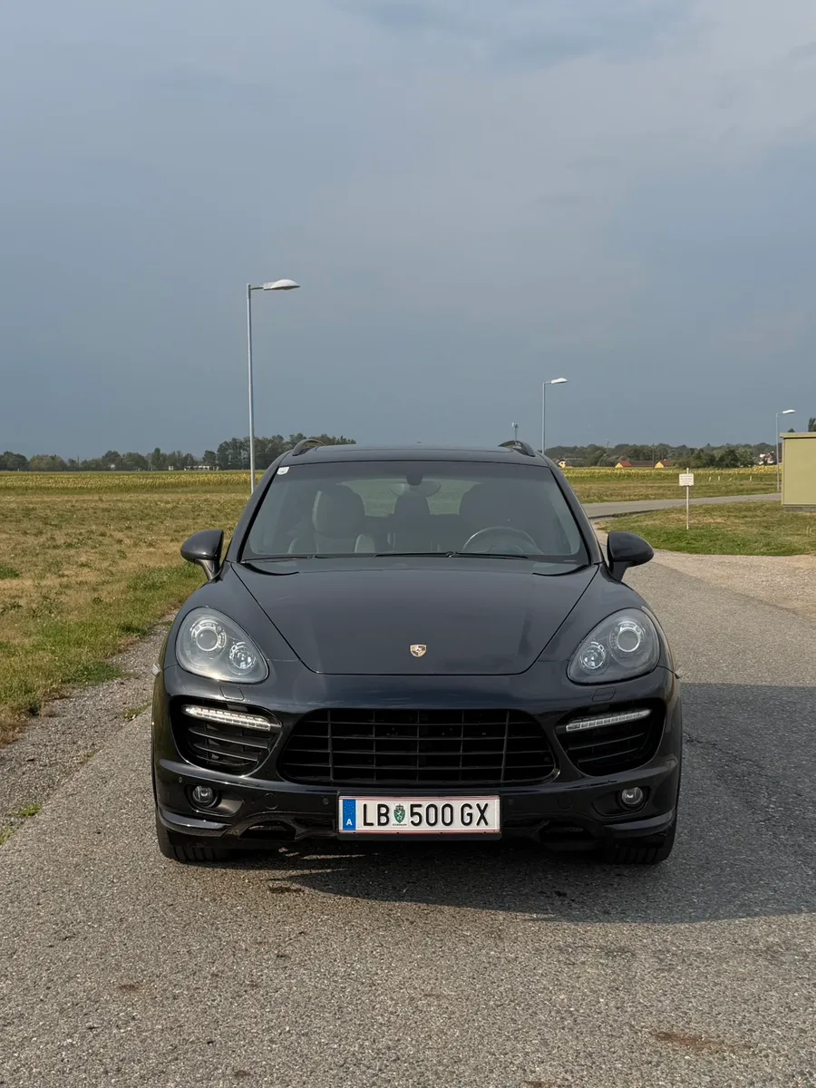 Porsche Cayenne 2013 photo 3