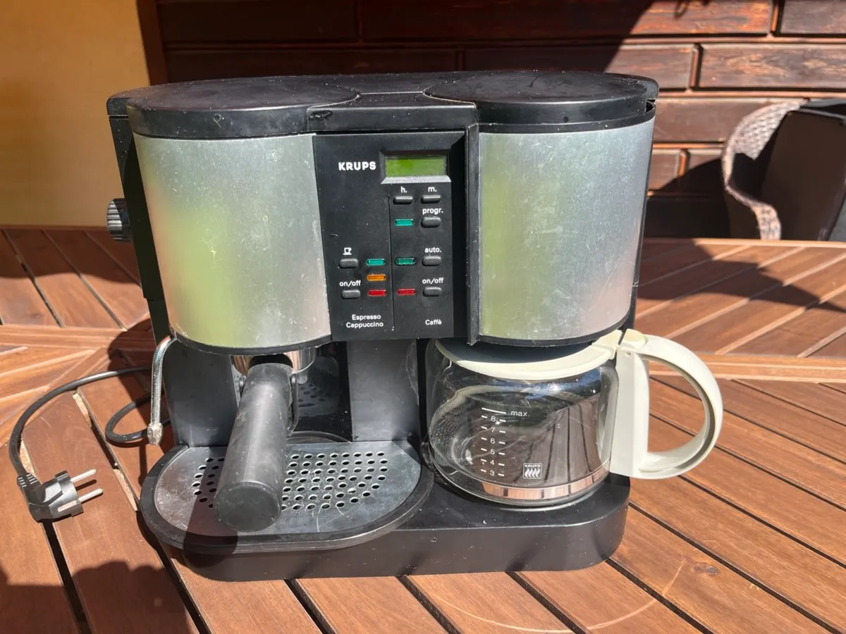 Kaffeemaschine Espressomaschine KRUPS 888, € 10,- (7132 Frauenkirchen)