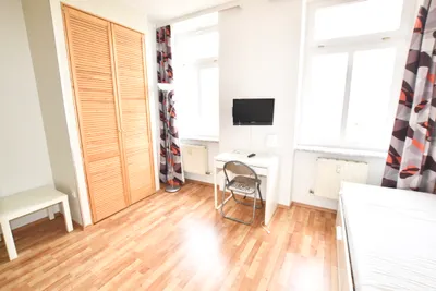 14-Zimmer-Wohnung mieten in Wien – 20 m², € 730