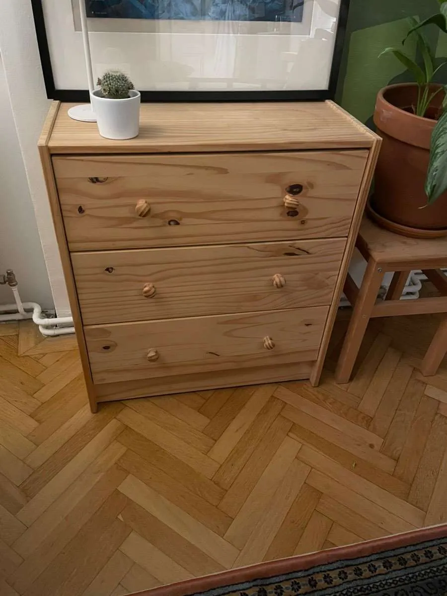 Kommode Kiefer Ikea, € 20,- (1050 Wien)