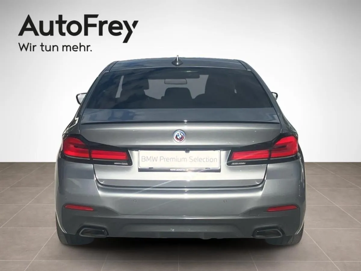 BMW 5 Series 2022 photo 3