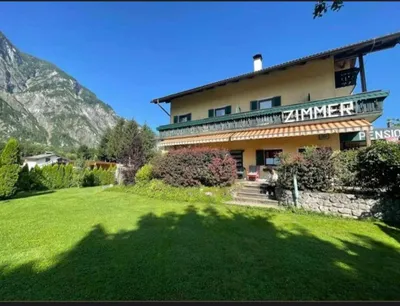 12-Zimmer-Immobilie kaufen in Gmunden – 320 m², € 929.000