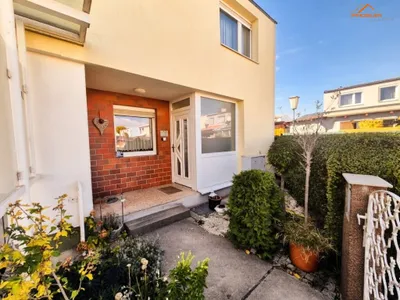 4-Zimmer-Haus kaufen in Neunkirchen – 100,99 m², € 229.000 – Bild 2 von 20
