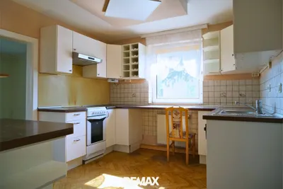 10-Zimmer-Haus kaufen in Baden – 253 m², € 548.000 – Bild 18 von 26