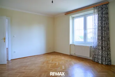 10-Zimmer-Haus kaufen in Baden – 253 m², € 548.000 – Bild 16 von 26