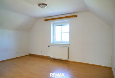 10-Zimmer-Haus kaufen in Baden – 253 m², € 548.000 – Bild 23 von 26
