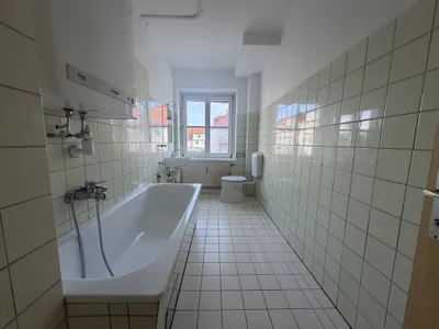 4-Zimmer-Wohnung mieten in Bruck-Mürzzuschlag – 73 m², € 619 – Bild 5 von 12