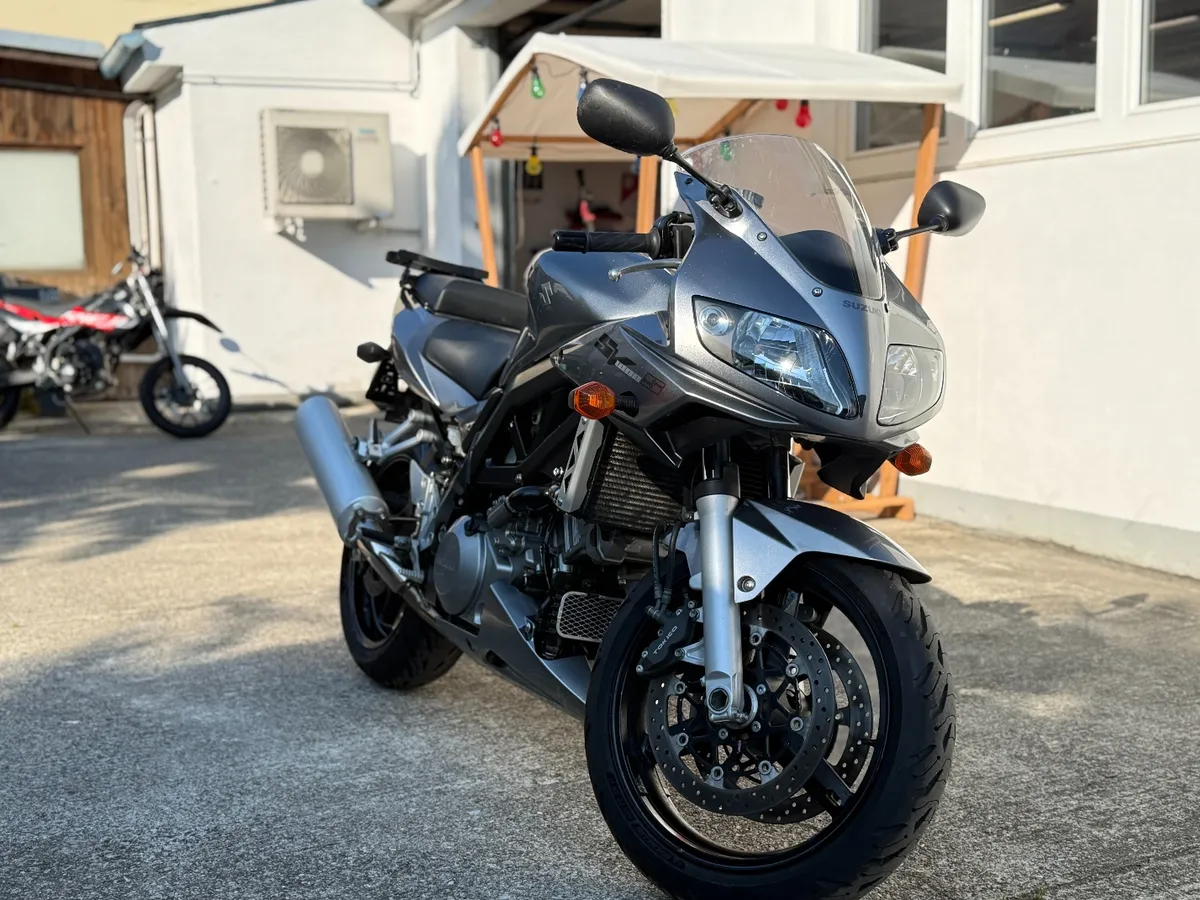 Suzuki SV