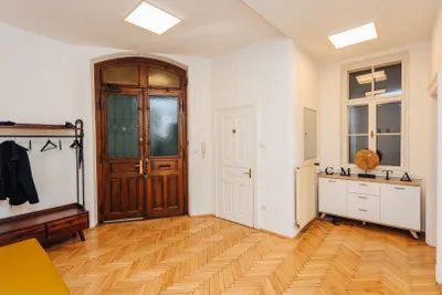 4-Zimmer-Gewerbeimmobilie mieten in Graz – 308 m², € 3.895 – Bild 4 von 31