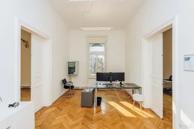 4-Zimmer-Gewerbeimmobilie mieten in Graz – 308 m², € 3.895 – Bild 7 von 31