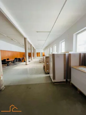1-Zimmer-Gewerbeimmobilie mieten in Wien – 350 m², € 5.075 – Bild 1 von 5
