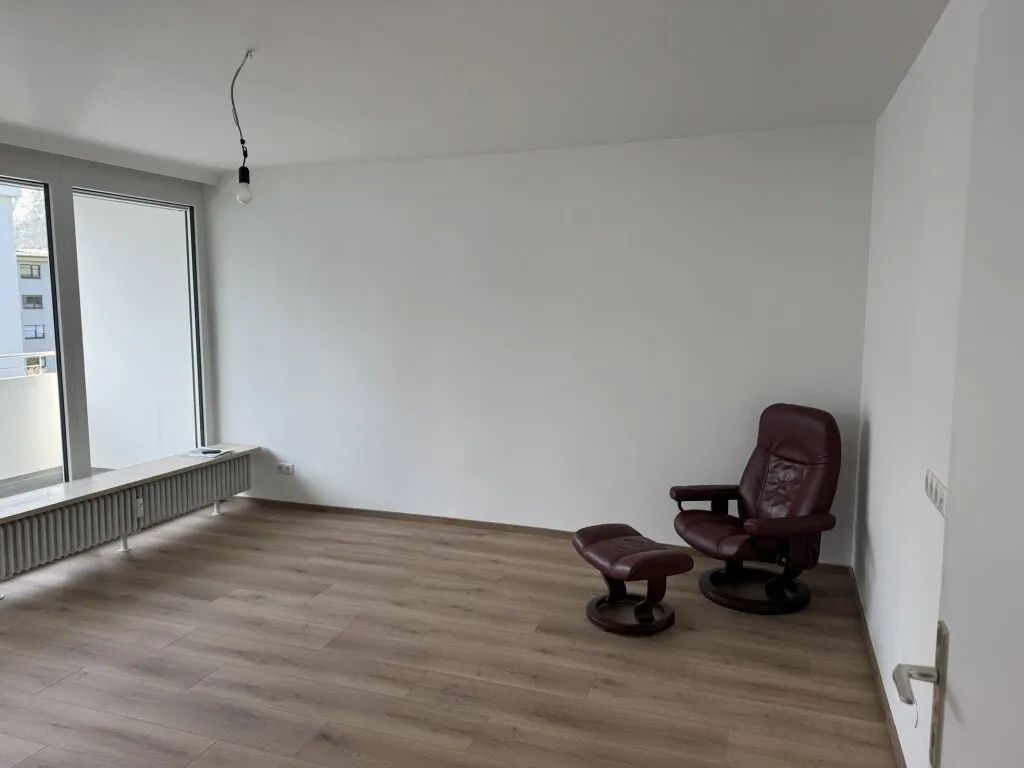 Modernes Wohnjuwel in der Höttinger Au: Generalsanierte, ruhige 2- Zimmer-Wohnung - Ansicht 2