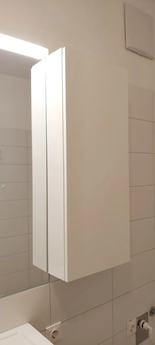 IKEA Godmorgon Badezimmer-Wandschrank, € 50,- (4020 Linz)