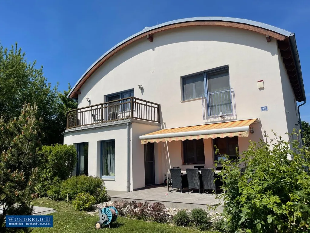 Richtpreis-Großzügiges Einfamilienhaus mit 360 m² Nutzfläche, Garage und Swimmingpool! - Ansicht 3