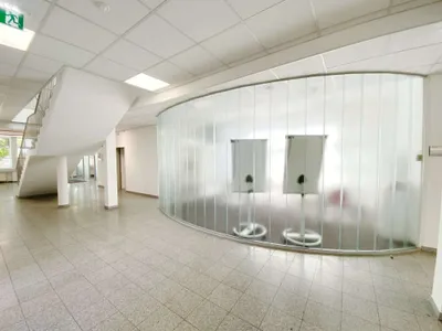 18-Zimmer-Gewerbeimmobilie mieten in Wels-Land – 1 358 m², € 14.938 – Bild 3 von 20
