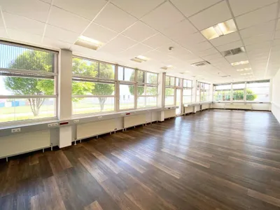 18-Zimmer-Gewerbeimmobilie mieten in Wels-Land – 1 358 m², € 14.938 – Bild 5 von 20