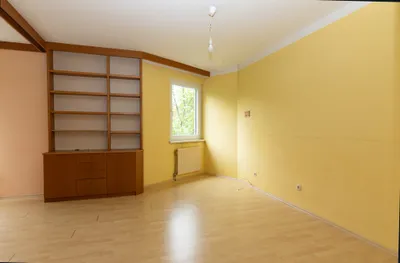 2-Zimmer-Wohnung kaufen in Baden – 82 m², € 210.000 – Bild 4 von 9