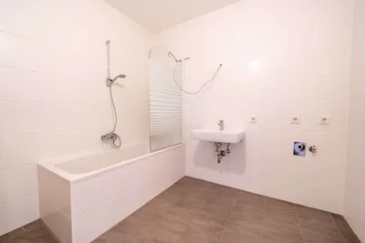 2-Zimmer-Wohnung kaufen in Amstetten – 56,85 m², € 164.000 – Bild 12 von 18