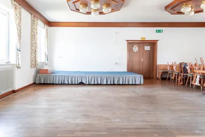 5-Zimmer-Gewerbeimmobilie kaufen in Rohrbach – 279 m², € 100.000 – Bild 6 von 19