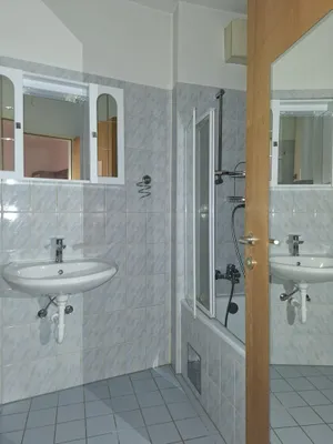 2-Zimmer-Wohnung mieten in Baden – 56 m², € 682 – Bild 8 von 10