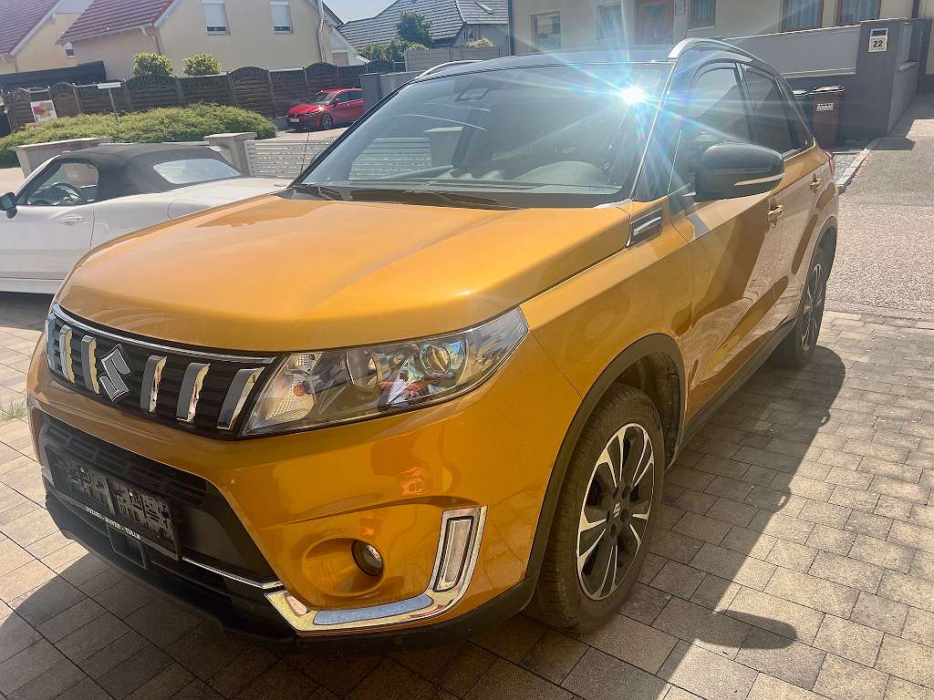 Suzuki Vitara 1,4 DITC ALLGRIP flash SUV / Geländewagen