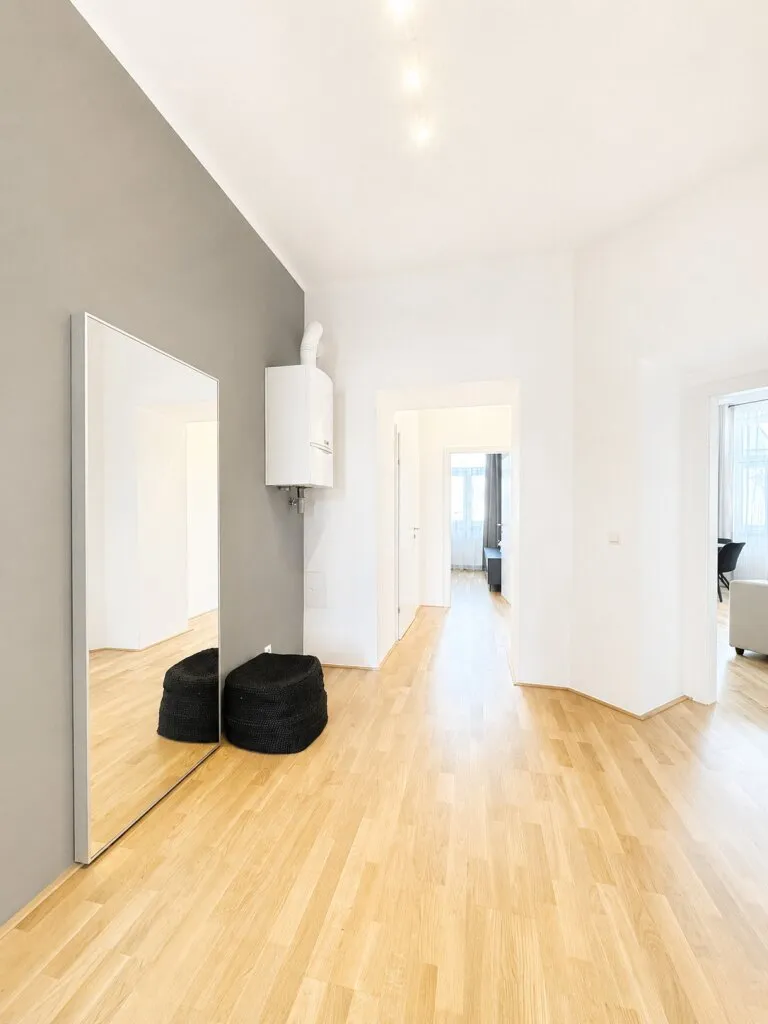 Einziehen & wohlfühlen: Helle 2-Zimmerwohnung in ausgezeichneter Lage - Ansicht 3