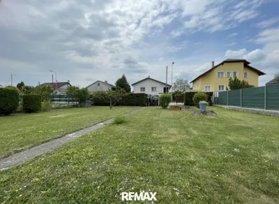 Grundstück kaufen in Baden – 588 m², € 238.000