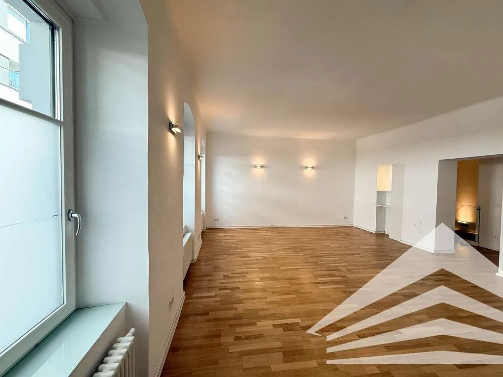 Apartment in Linz, Volksgartenviertel, Innere Stadt - View 3