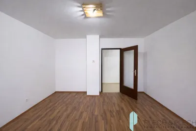Schöne 2 Zimmerwohnung im Herzen von Mauer – Bild 2
