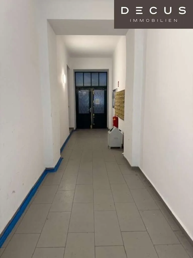 ROHDACHBODEN MIT AUSBAUSTUDIE IN AUGARTENNÄHE - Ansicht 2