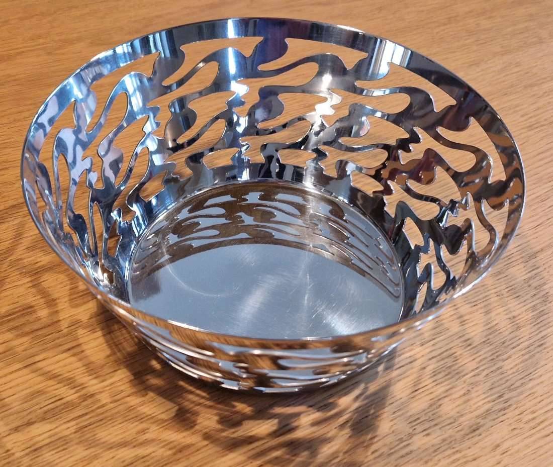 ALESSI Schale,  50,- (7121 Weiden am See) - willhaben