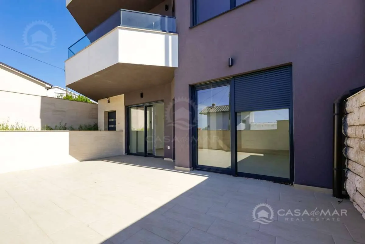 MODERNE ZWEIZIMMERWOHNUNG IN EINEM NEUEN GEBÄUDE, CRIKVENICA