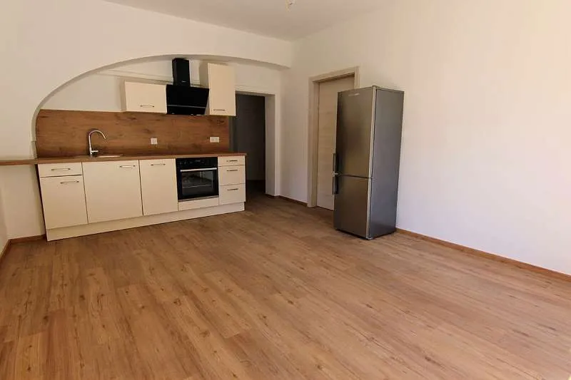 Moderne Wohnung mit Terrasse und Parkplatz (e-Ladestation) - Ansicht 2