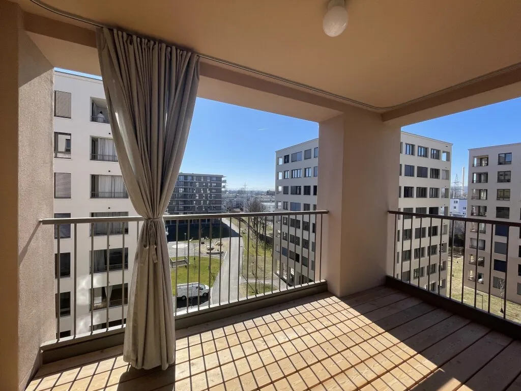 Top moderne 3-Zimmer-Wohnung mit Loggia! – pohled 2