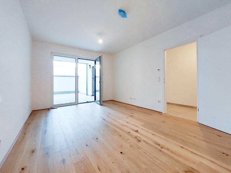 Durchdachte 3-Zimmer Wohnung mit ganz viel Licht, Balkon und eigener Terrasse - inkl. Deckenkühlung - Ansicht 2