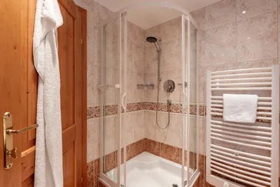 5-Zimmer-Wohnung mieten in Kitzbühel – 132 m², € 2.500 – Bild 16 von 20