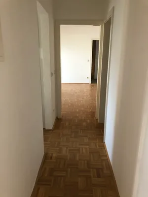 3-Zimmer-Wohnung mieten in Vöcklabruck – 70 m², € 1.349 – Bild 3 von 8