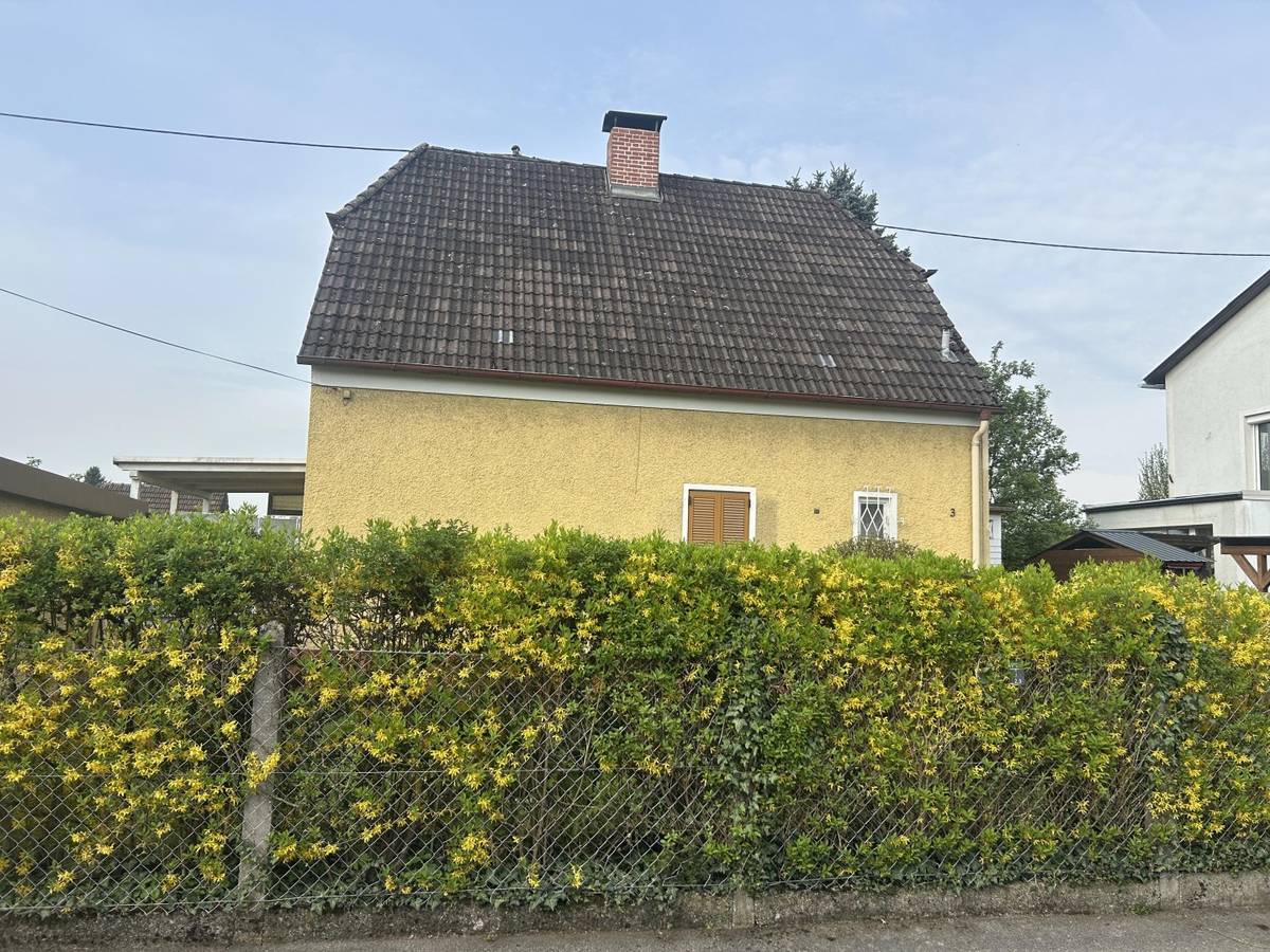 Grundstück mit altem Abbruchhäuschen in Bergham - Ansicht 2