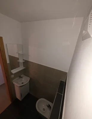 3-Zimmer-Wohnung mieten in Baden – 93 m², € 1.020 – Bild 25 von 26