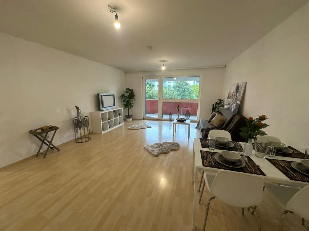 3 Zimmer mit Loggia - Ansicht 2