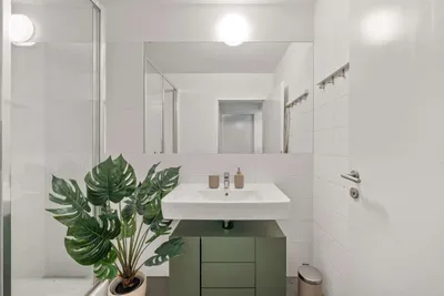 10-Zimmer-Wohnung mieten in Wien – 300 m², € 650 – Bild 11 von 21